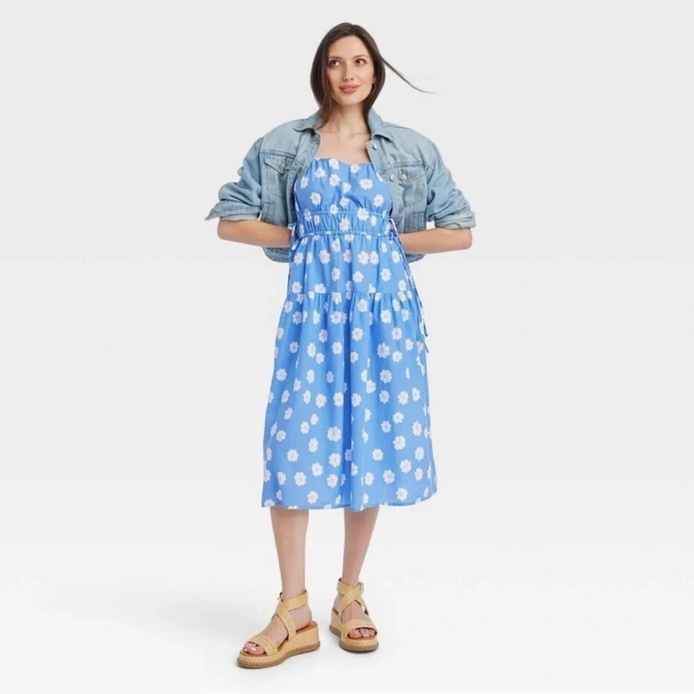 Universal Thread Cinched Waist Blue Floral Sun Dress Size Medium